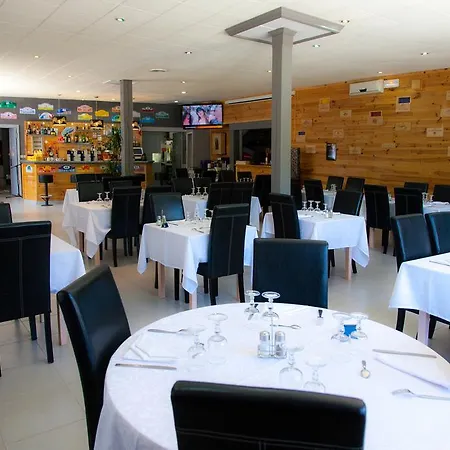 Hotel Hotel Restaurant Les Lavandins